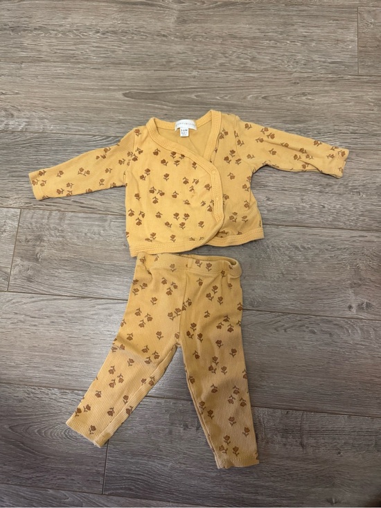 willow and whimsy Other - Willow and Whimsy Floral Matching Set